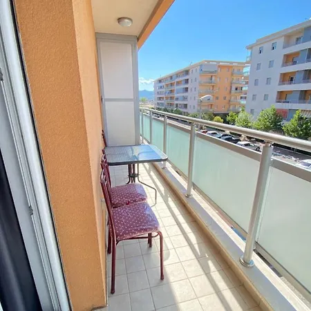 Vesna 2. Pg Podgorica